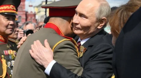 «Тиранів слід знищувати». Британський спецпризначенець про Путіна, Трампа та перемогу України на полі бою