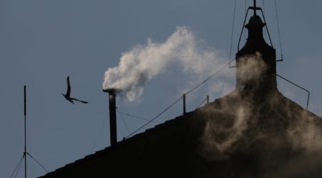 У Ватикані обрали нового Папу Римського, ім’я оголосять пізніше